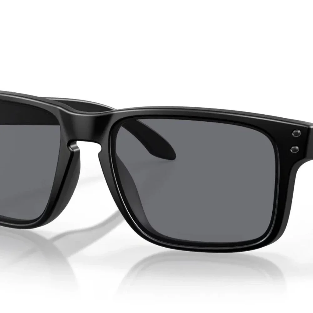 NEW OAKLEY OO9102-E555 Holbrook USA Flag Sunglasses Matte Black /Prizm Lens 57mm